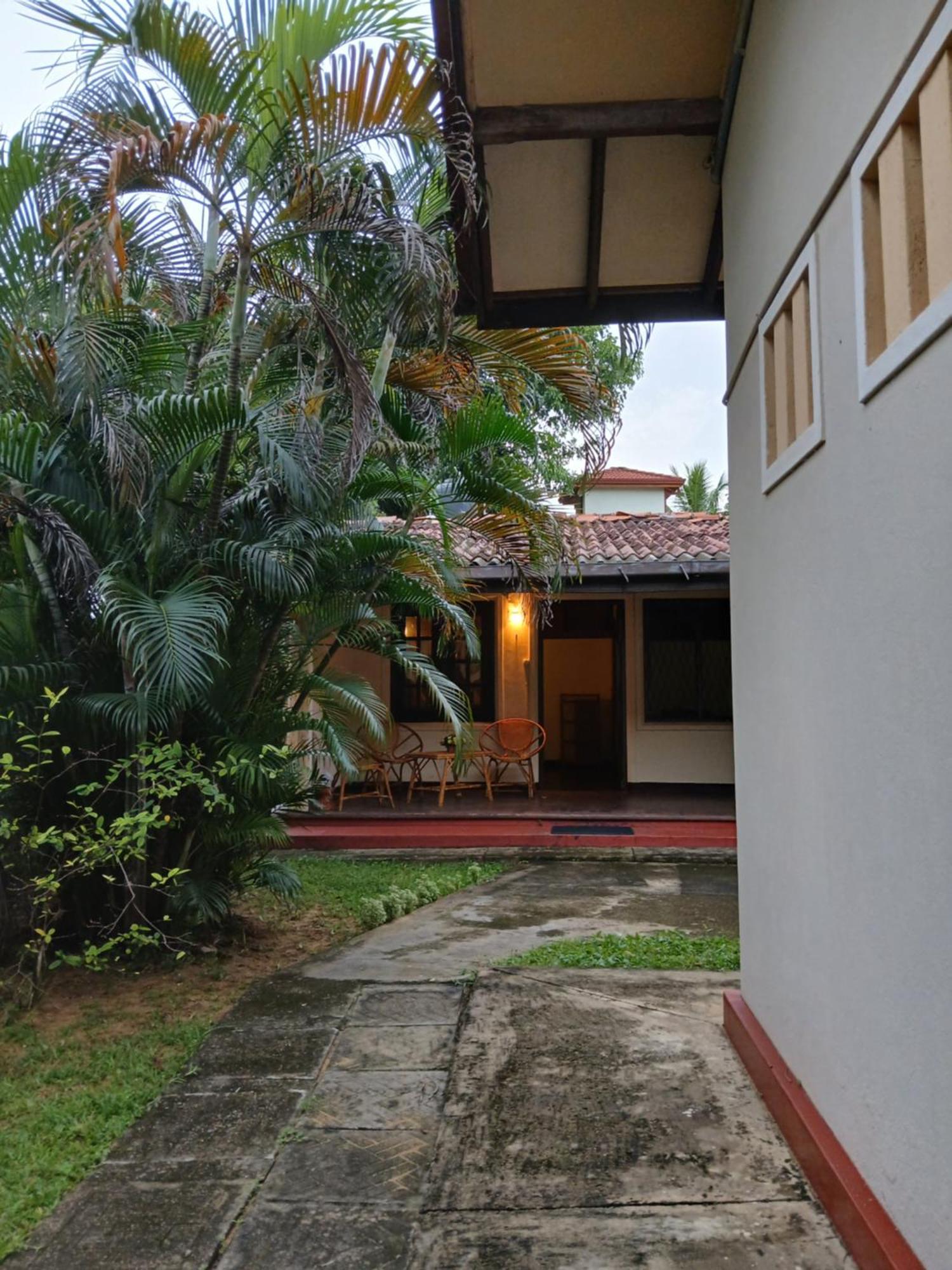 Fuchs Villas Negombo Exterior foto