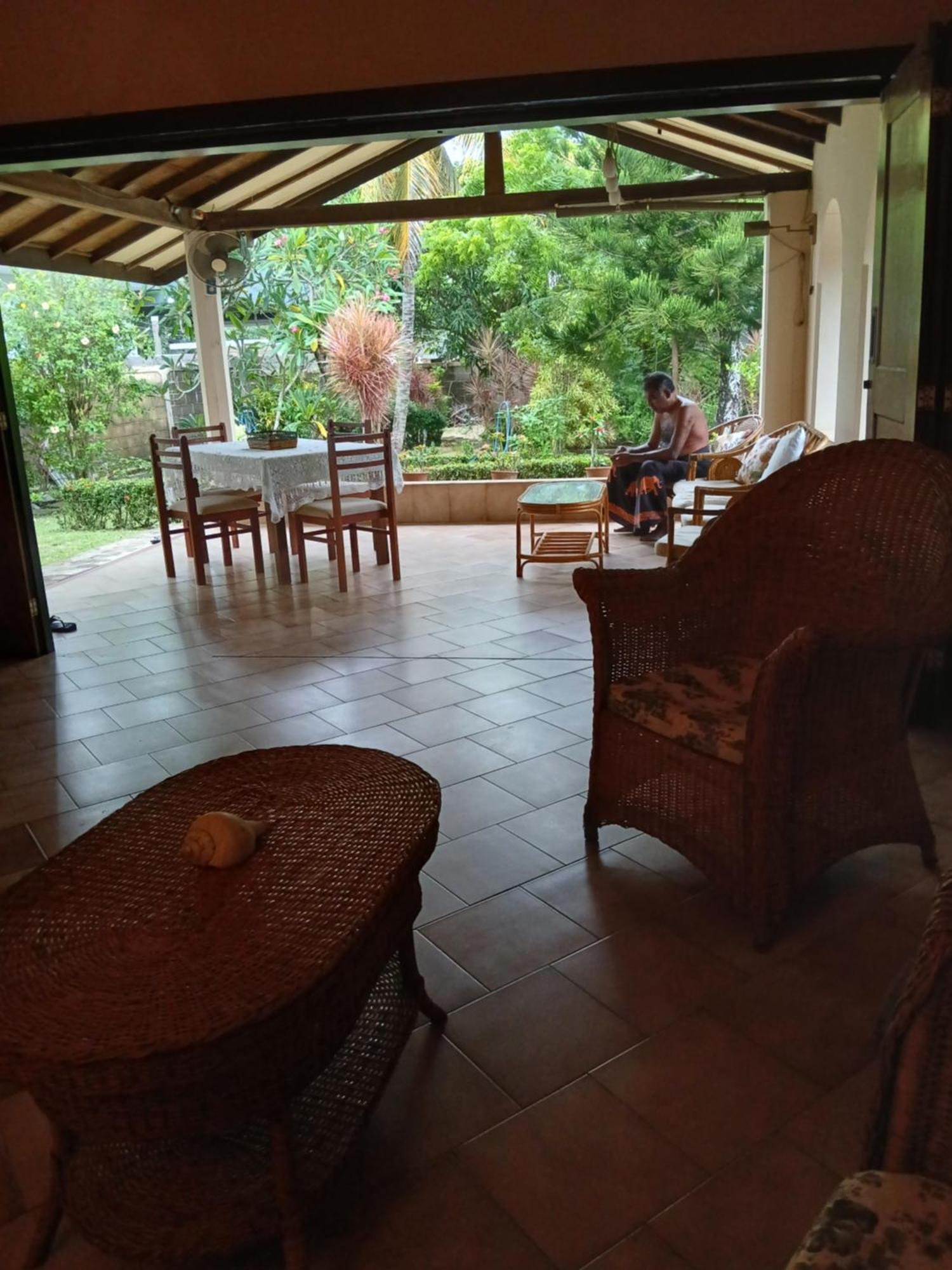 Fuchs Villas Negombo Exterior foto