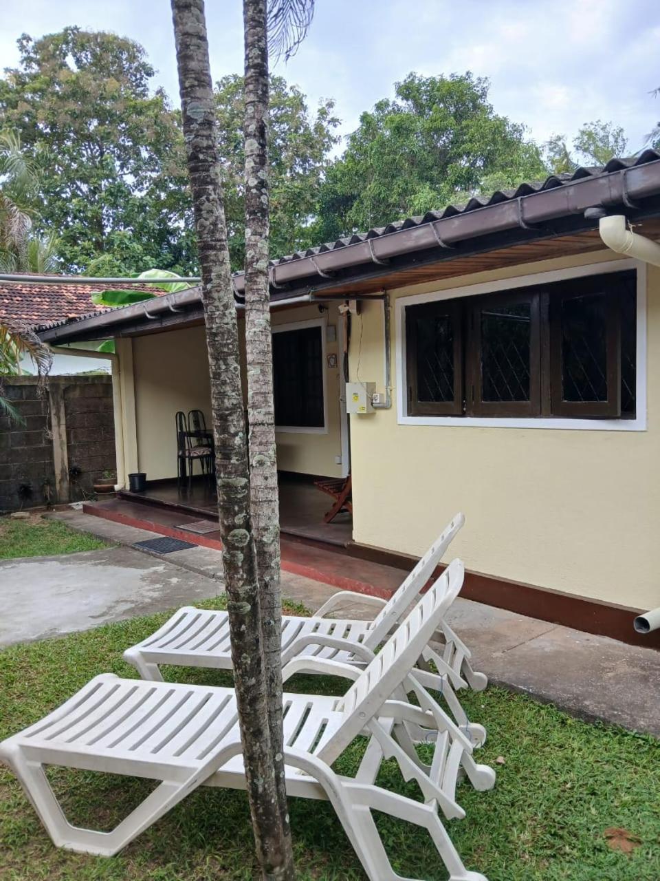 Fuchs Villas Negombo Exterior foto